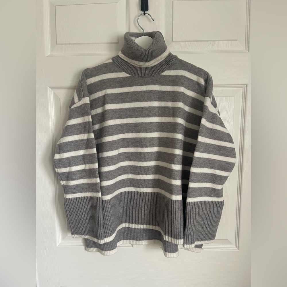 ✨Silk & Salt Sweater✨